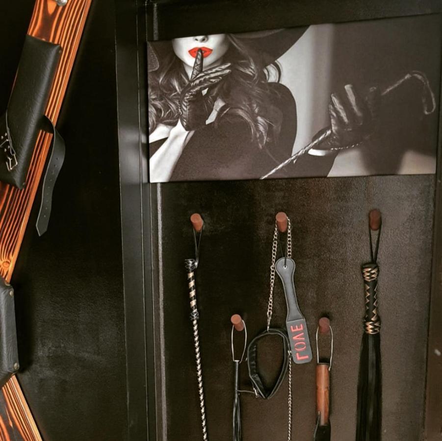 La Loveroom Bdsm De Nice " La Chambre Luxe Des Desirs " Eksteriør billede